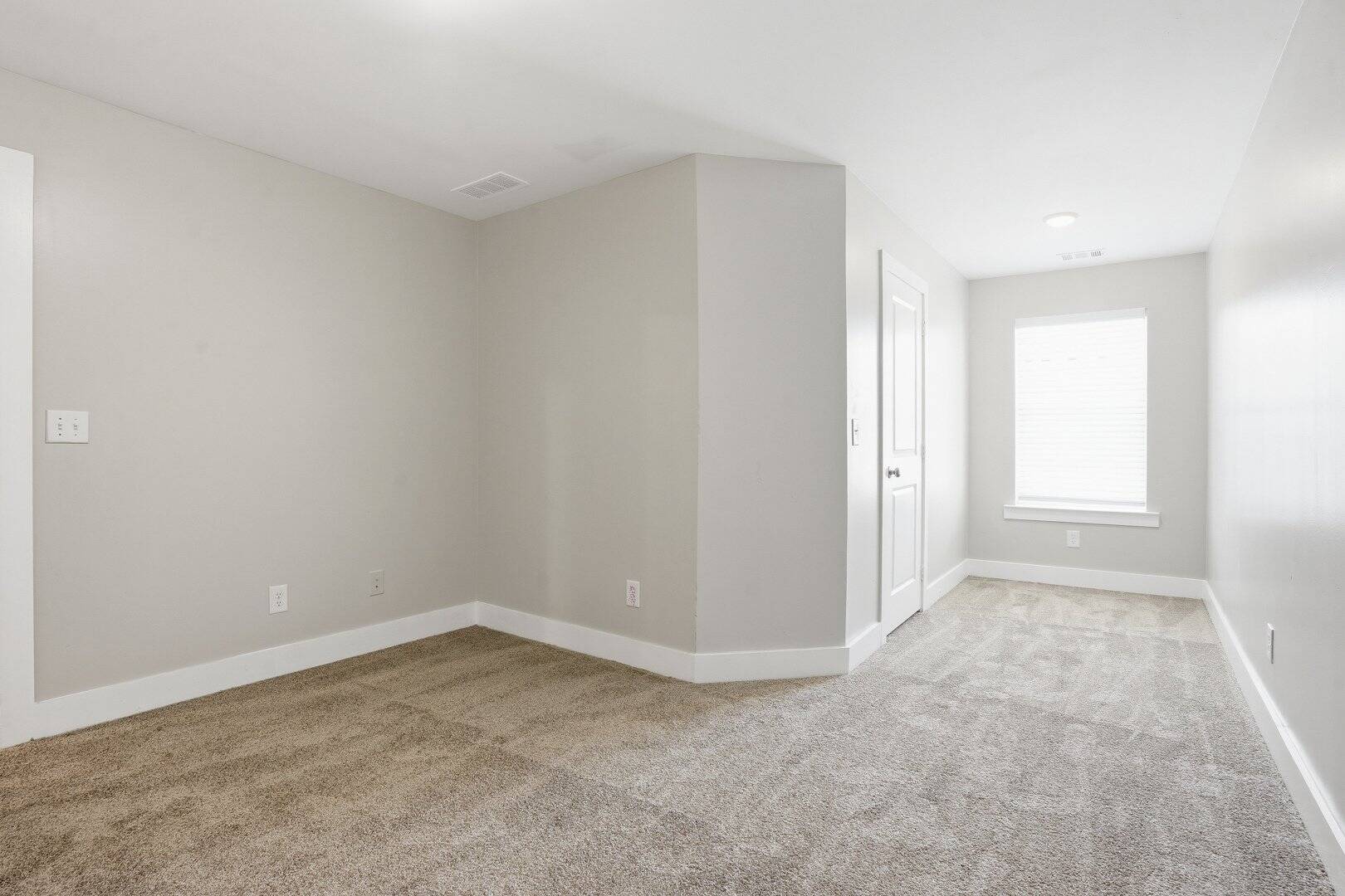 6449 Scudder Drive Lithonia, GA 