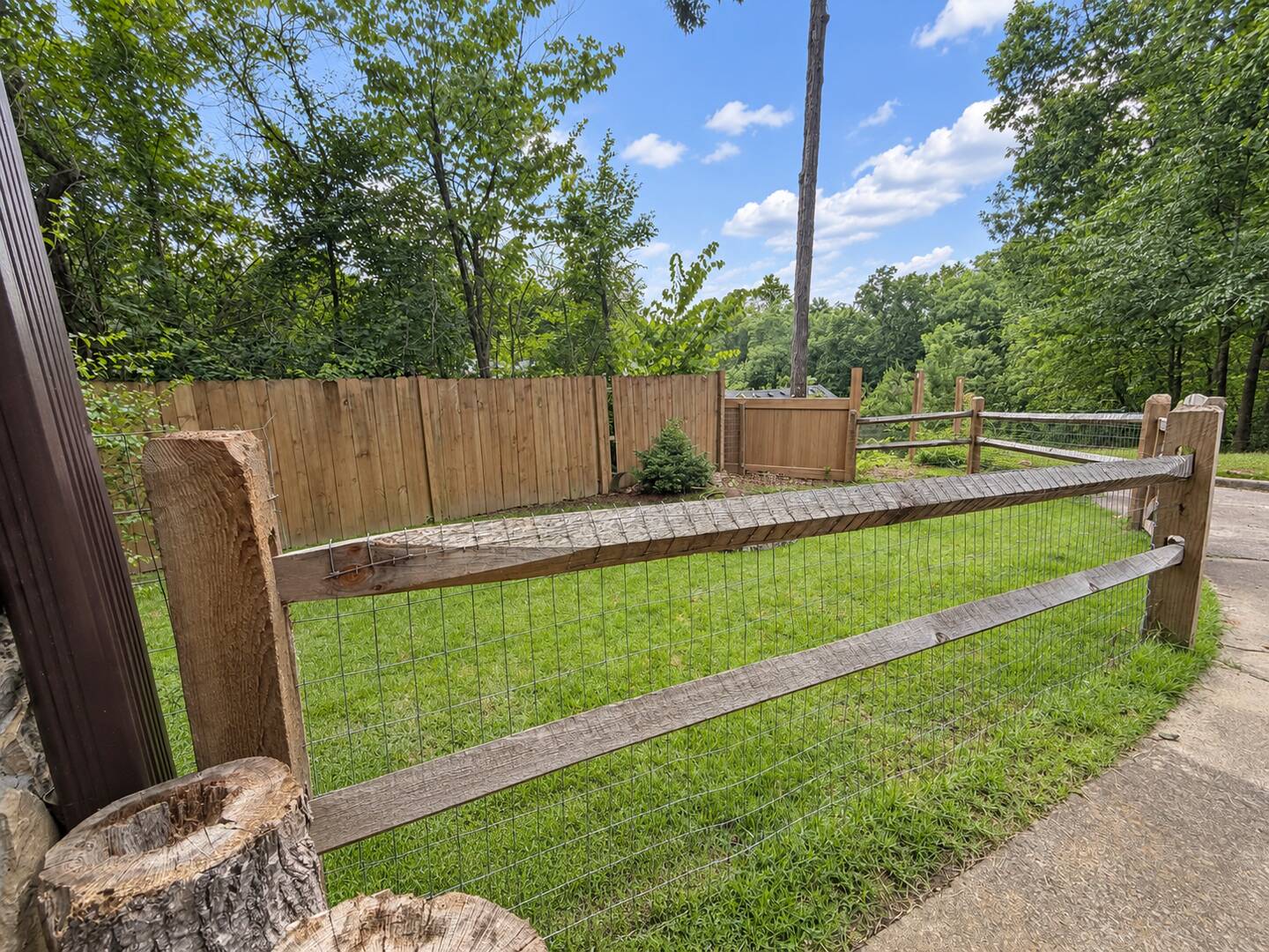3893 Nowlin Rd NW Kennesaw, GA 30144