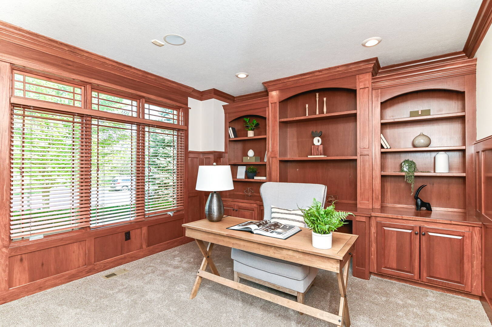 14263 Hearthwood Dr Fishers, IN 46040