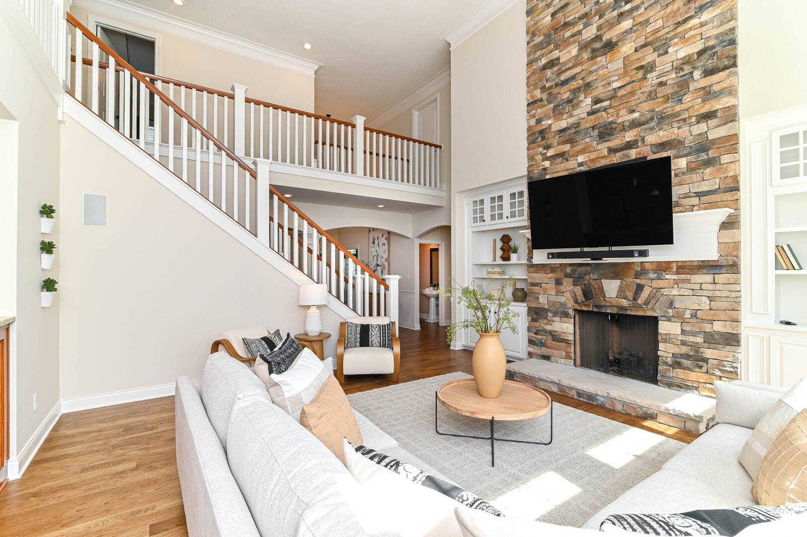 14263 Hearthwood Dr Fishers, IN 46040
