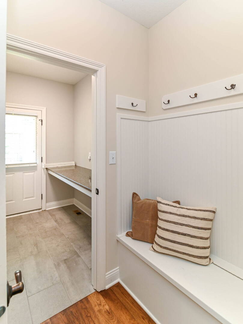 14263 Hearthwood Dr Fishers, IN 46040