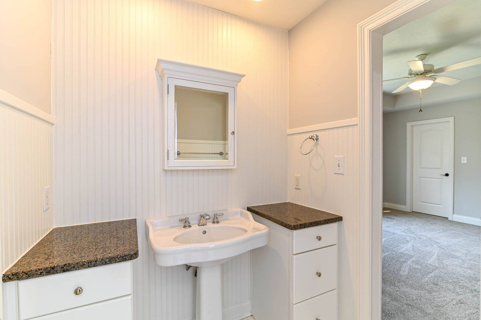 14263 Hearthwood Dr Fishers, IN 46040