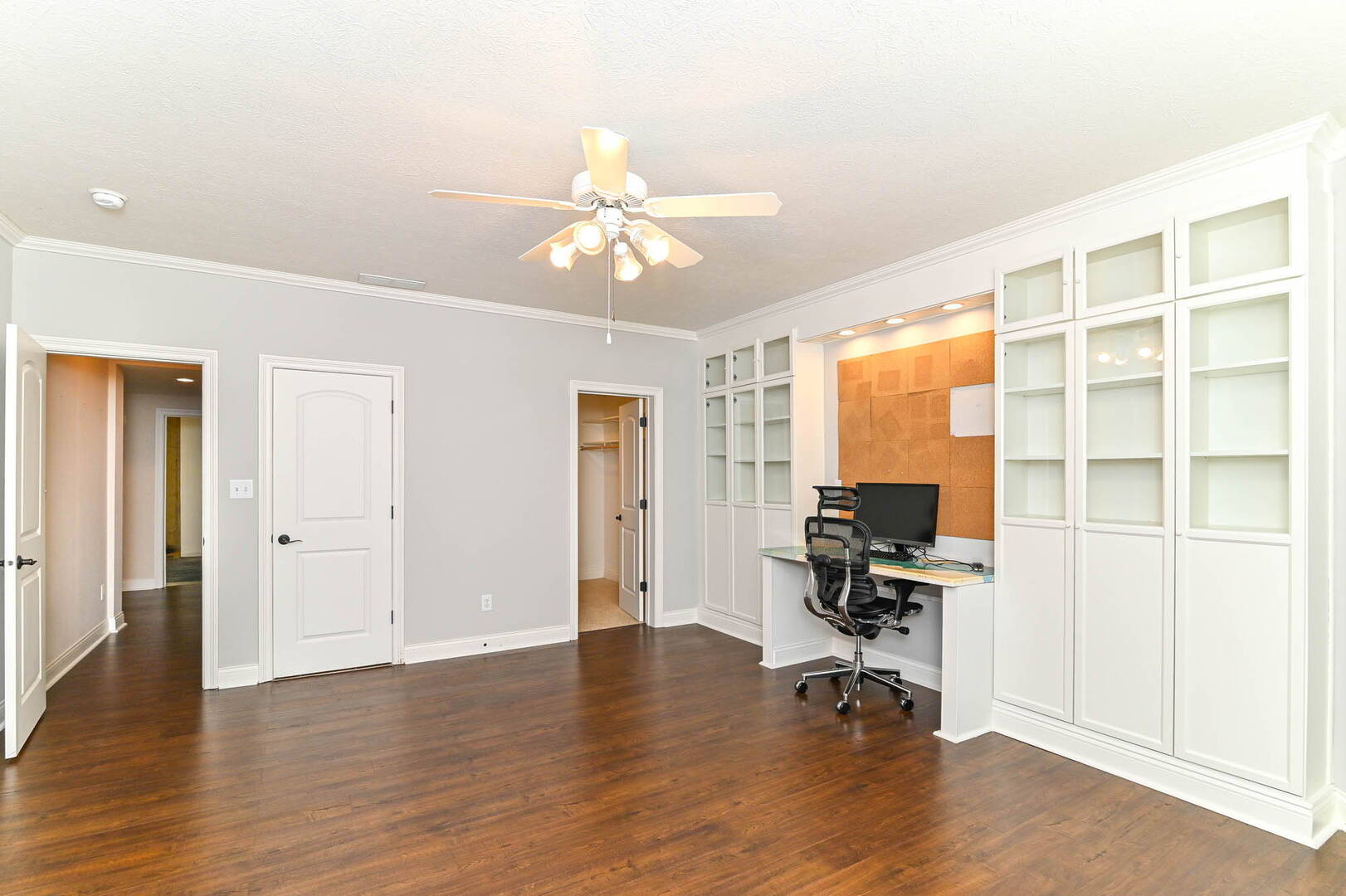 14263 Hearthwood Dr Fishers, IN 46040
