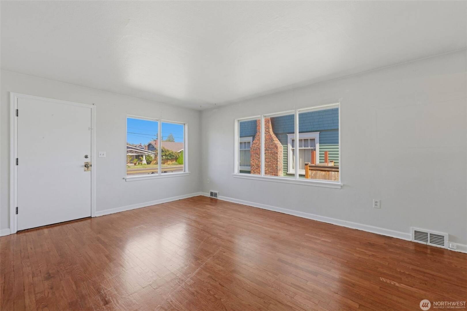 3218 3220 N 21st St Tacoma, WA 98406