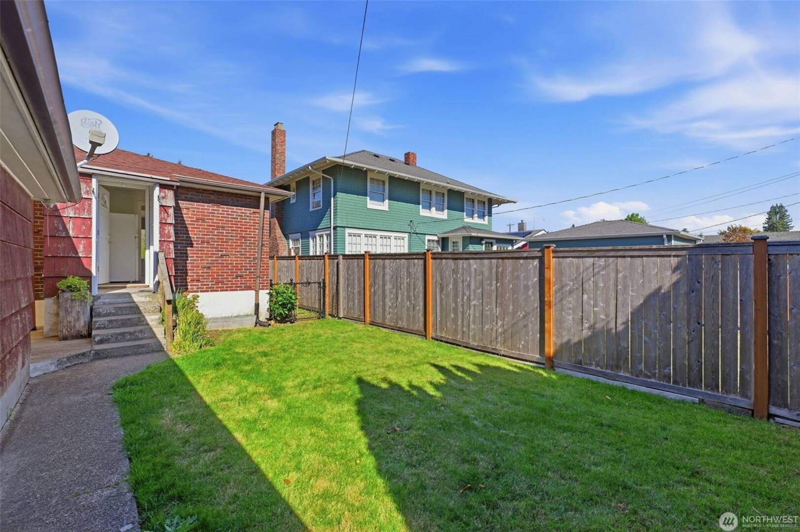 3218 3220 N 21st St Tacoma, WA 98406