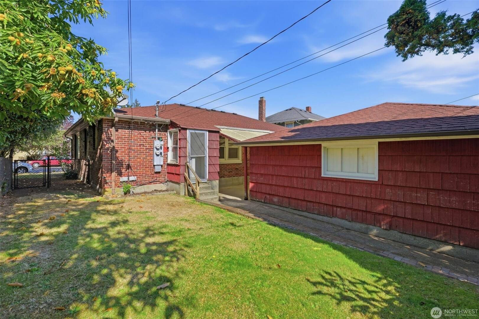 3218 3220 N 21st St Tacoma, WA 98406