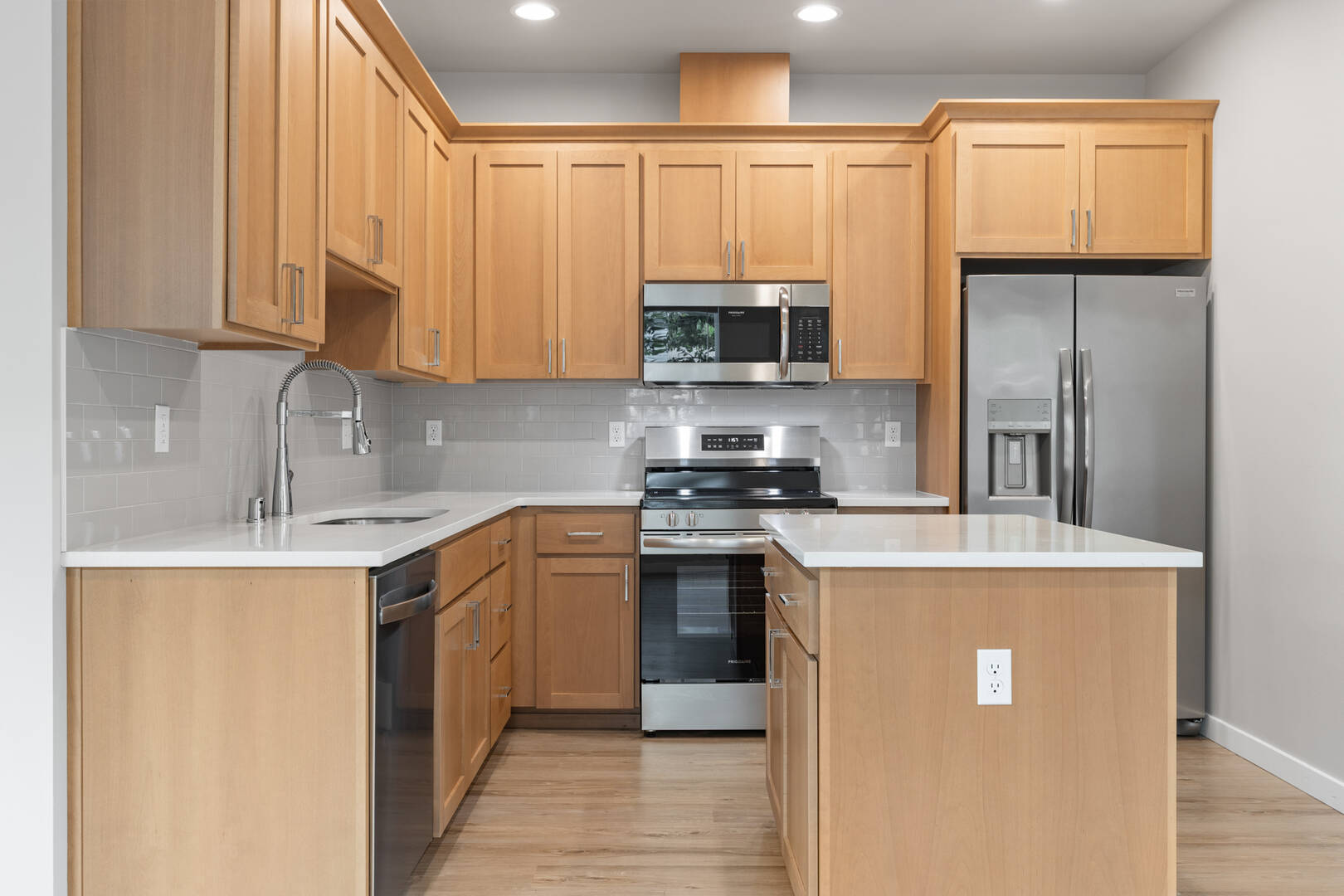 511 15th St SE Puyallup, WA 98372