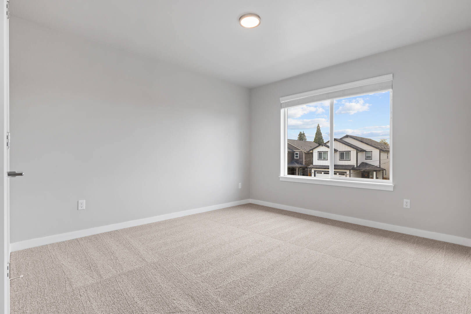 511 15th St SE Puyallup, WA 98372