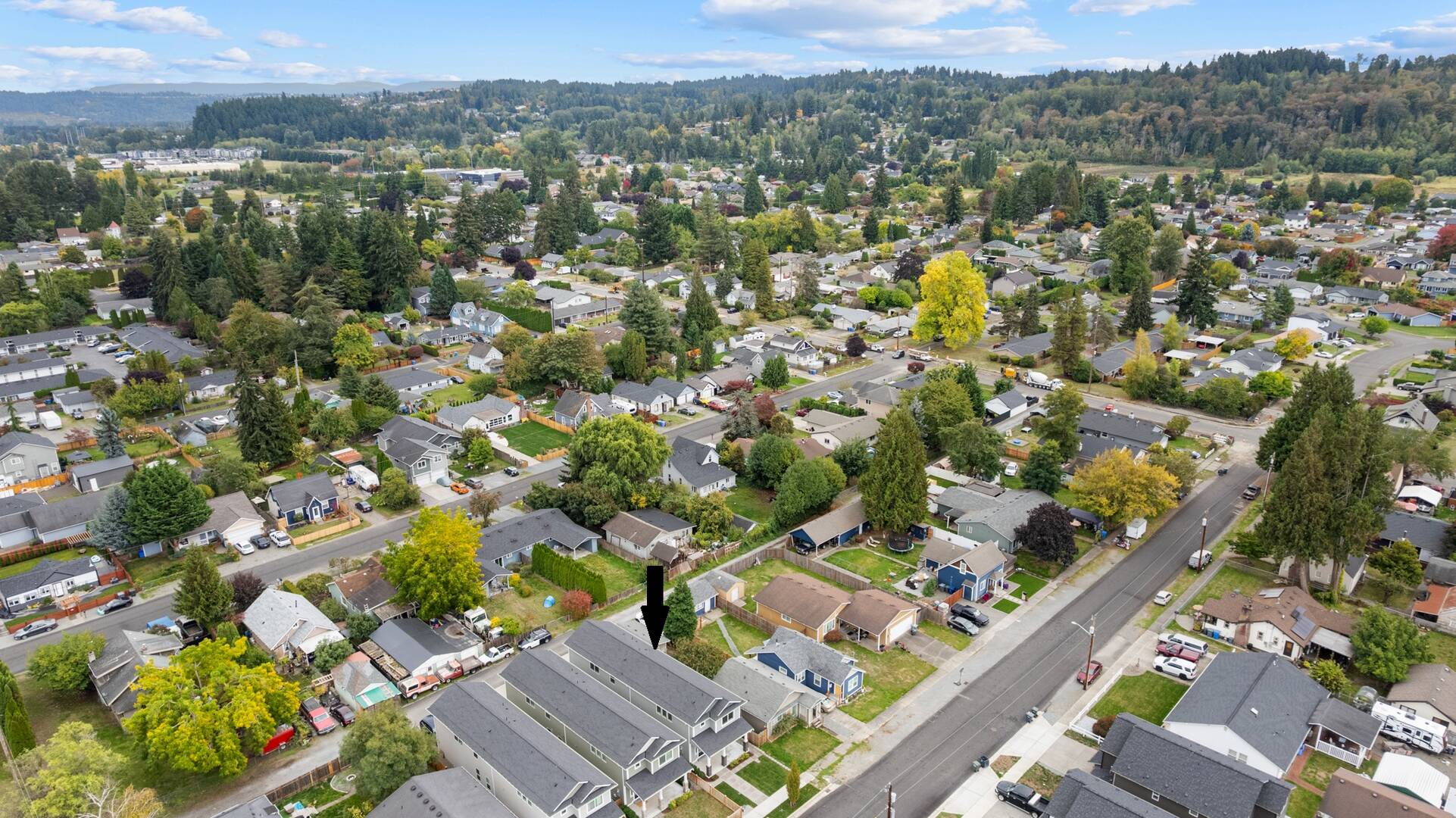 511 15th St SE Puyallup, WA 98372