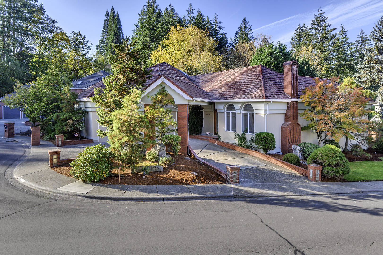 11548 NW Blackhawk Dr Portland, OR 97229