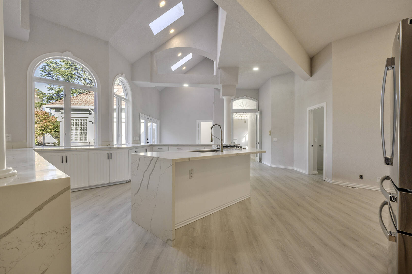 11548 NW Blackhawk Dr Portland, OR 97229