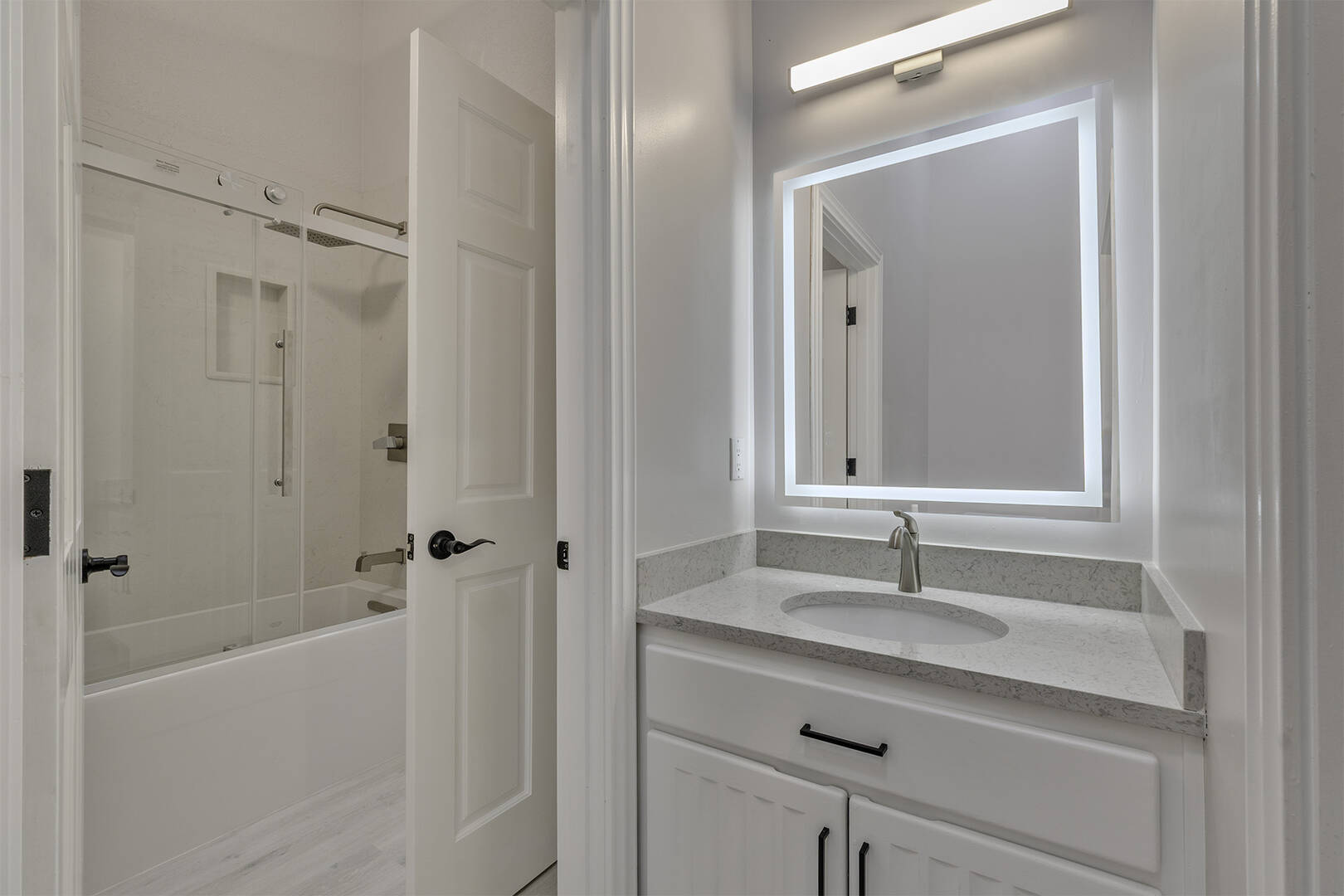 11548 NW Blackhawk Dr Portland, OR 97229