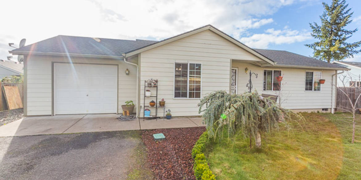 Brivity 1506 40th Ave Sweet Home Or Sweet Home, OR 97386