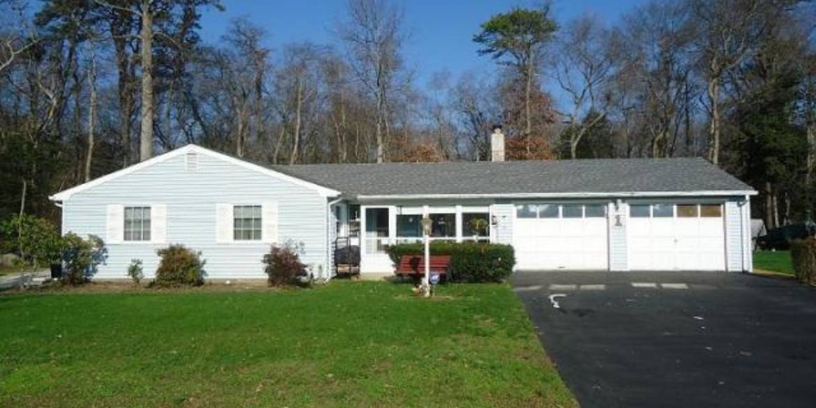 Brivity 1 Hornblower Dr Waretown, NJ 08758