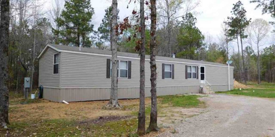 Brivity 180 Fore Road Grayson, LA 71435