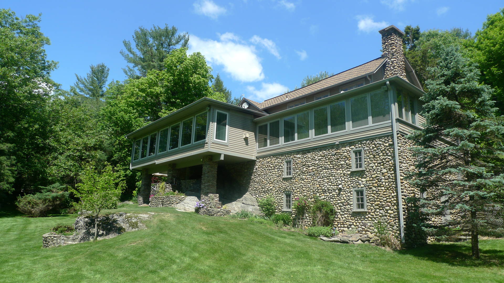 Brivity 1460 Jackson Corners Road Red Hook, NY 12571 Virtual Tour