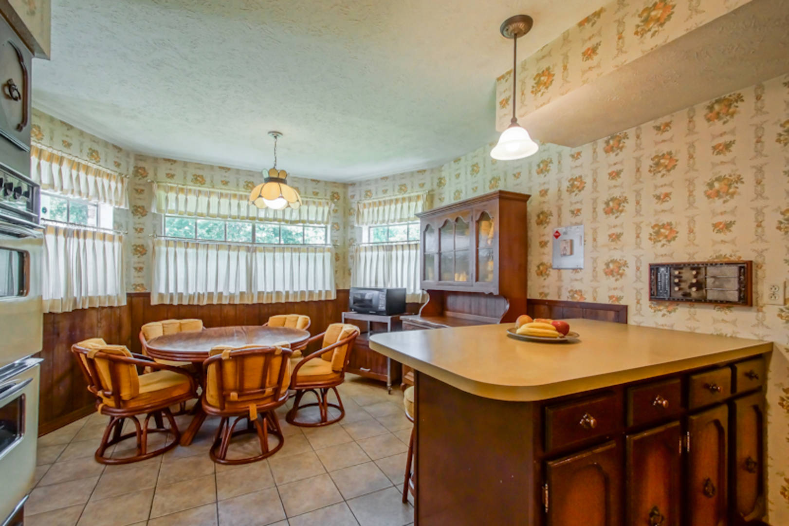 Brivity 1901 Transcontinental Drive Metairie , LA 70001 Virtual Tour