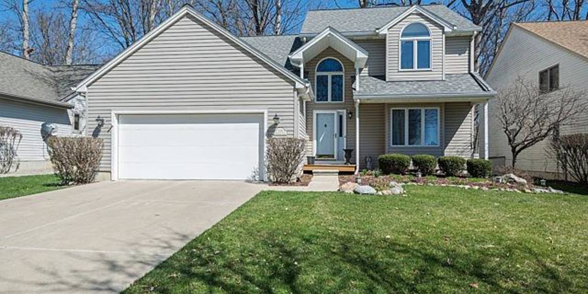 Brivity 538 Woodland Drive West Saline, MI 48176