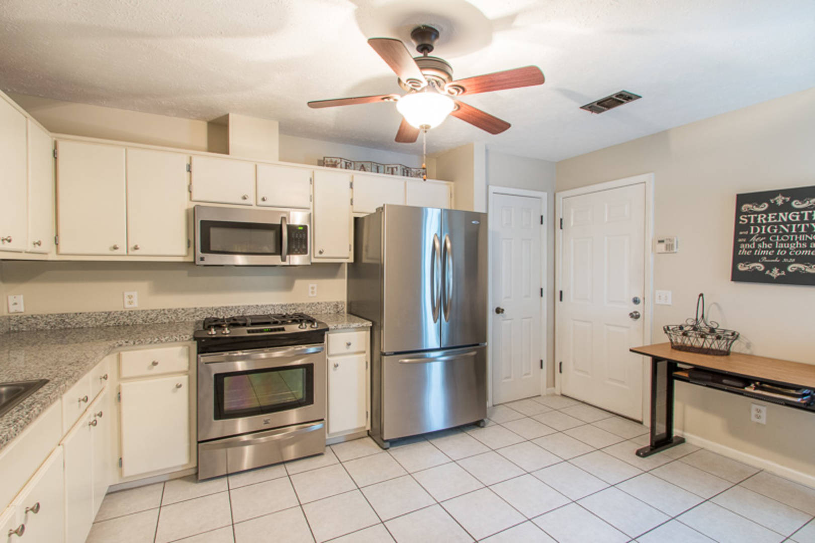 1309 South Berthe Ave. Panama City, FL 32404