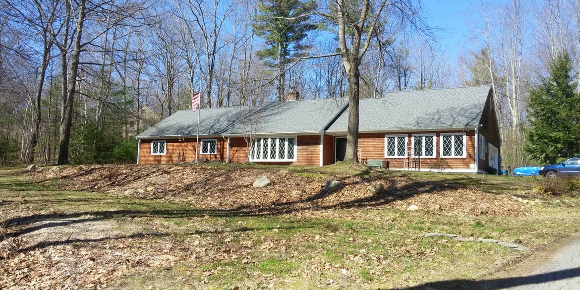 Brivity 5 Stuart Drive Barrington, NH 03825