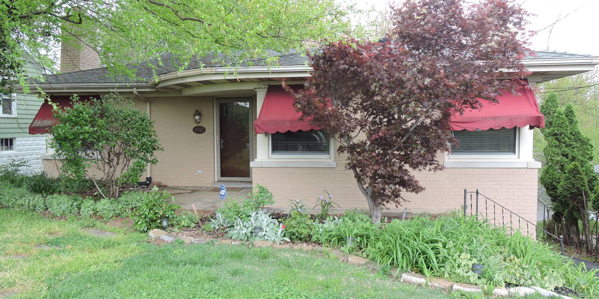 Brivity 1347 Mesker Park Drive Evansville, IN 47720