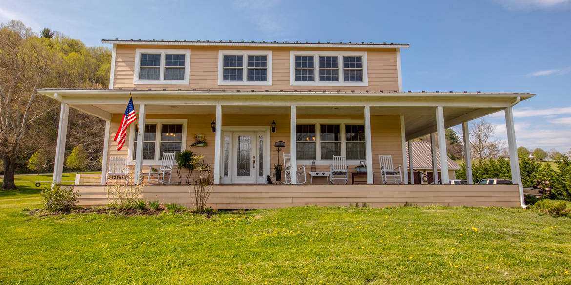 Brivity 132 Carrington Lane Wytheville, VA 24382