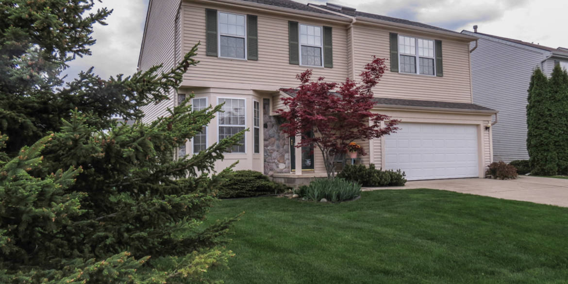 Brivity 7403 Willow Creek Dr. Ypsilanti, MI 48197