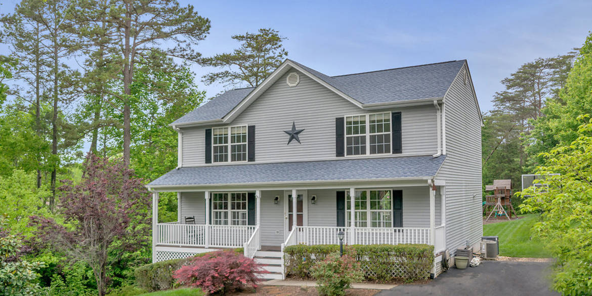 Brivity 231 West Rosewood Dr. Barboursville, VA 22923