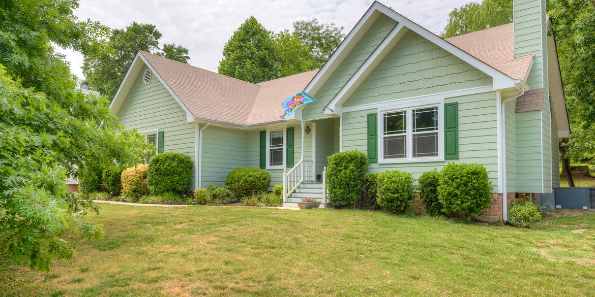 Brivity 719 Ashbrook Drive Hixson, TN 37343