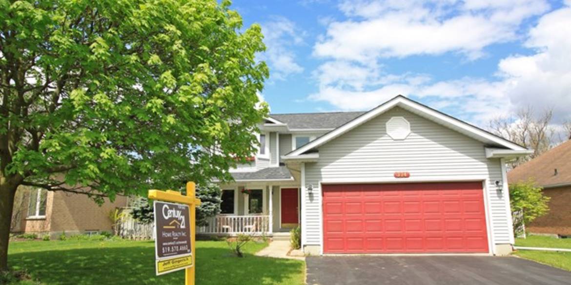 Brivity 374 Gatestone Blvd. Waterloo, ON N2T2J6