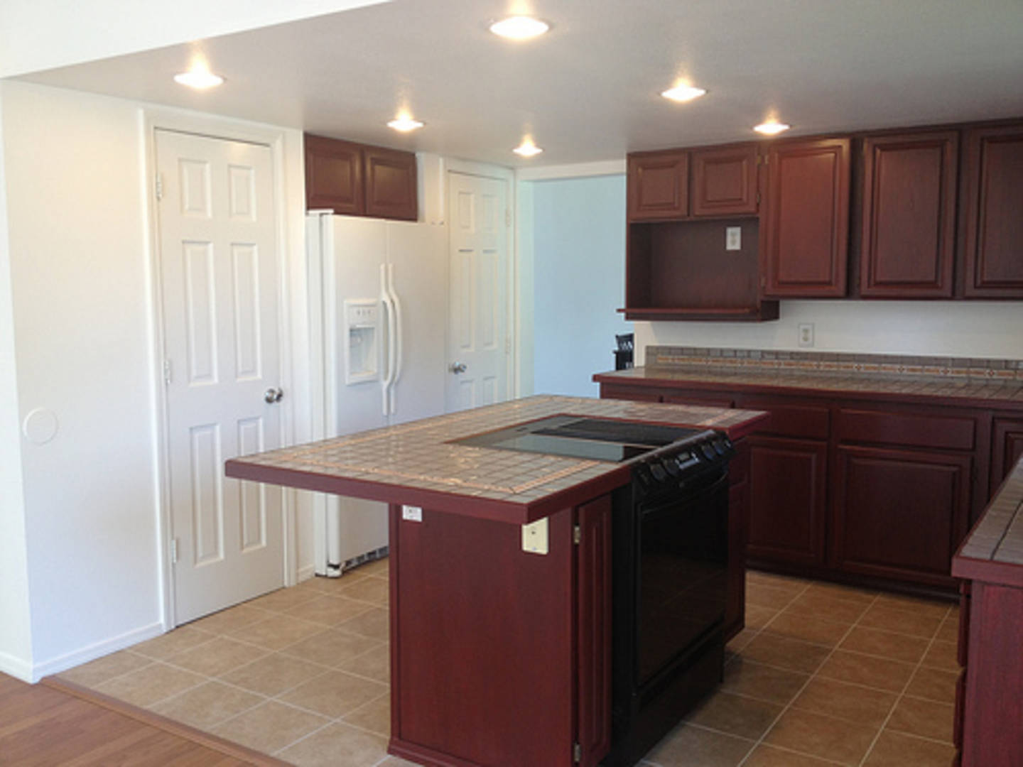 363 Peppertree Loop Anchorage, AK 99504