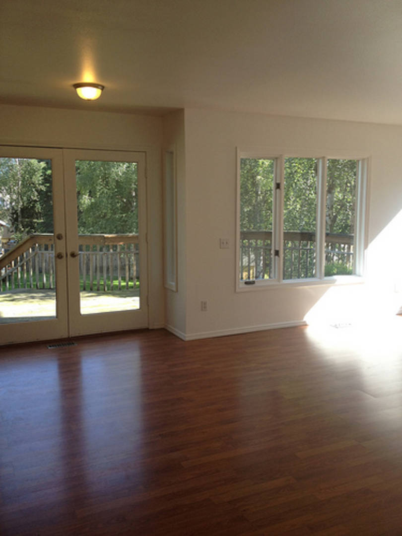 363 Peppertree Loop Anchorage, AK 99504