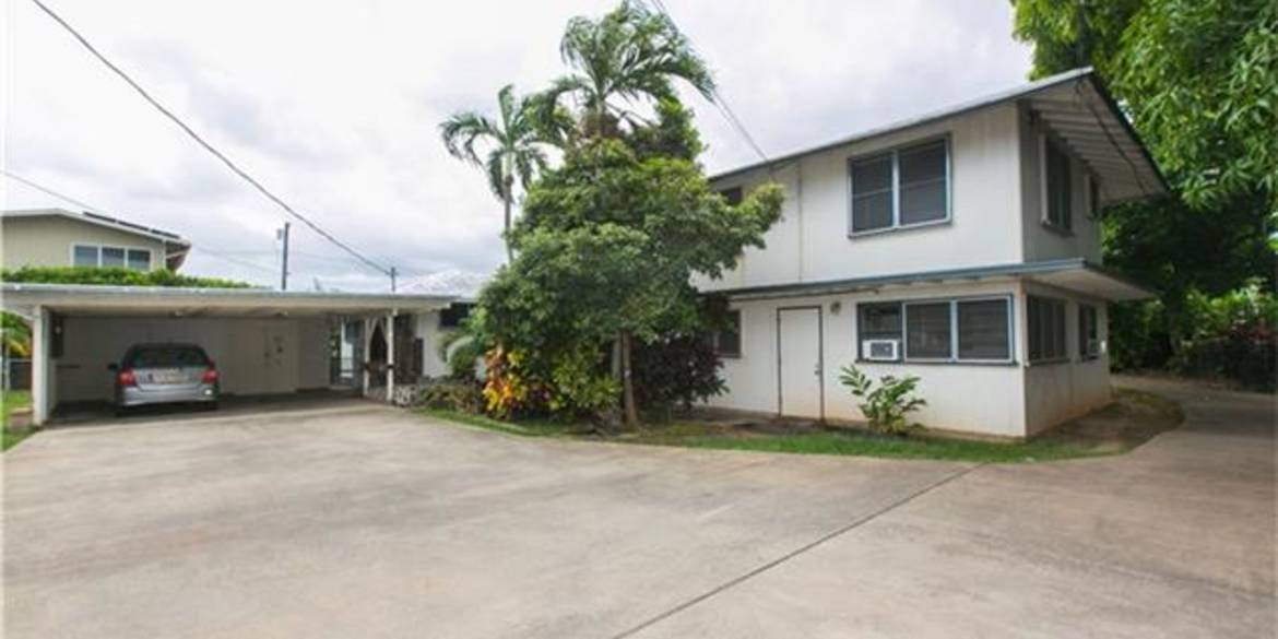 Brivity 819 Oneawa St B Kailua, HI 96734