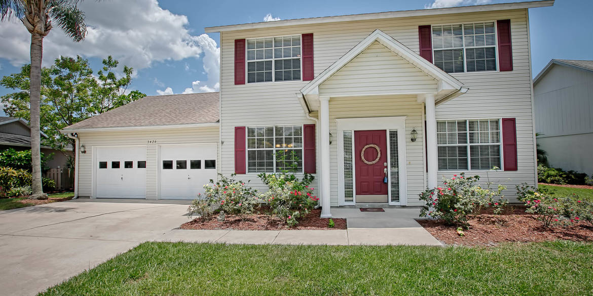 Brivity 3426 Shady Brook Ln Sarasota, FL 34243