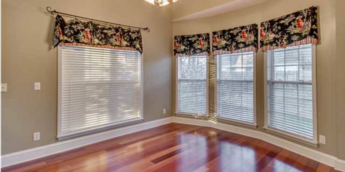 Brivity 4412 Clear Creek Parkway Northport, AL 35475