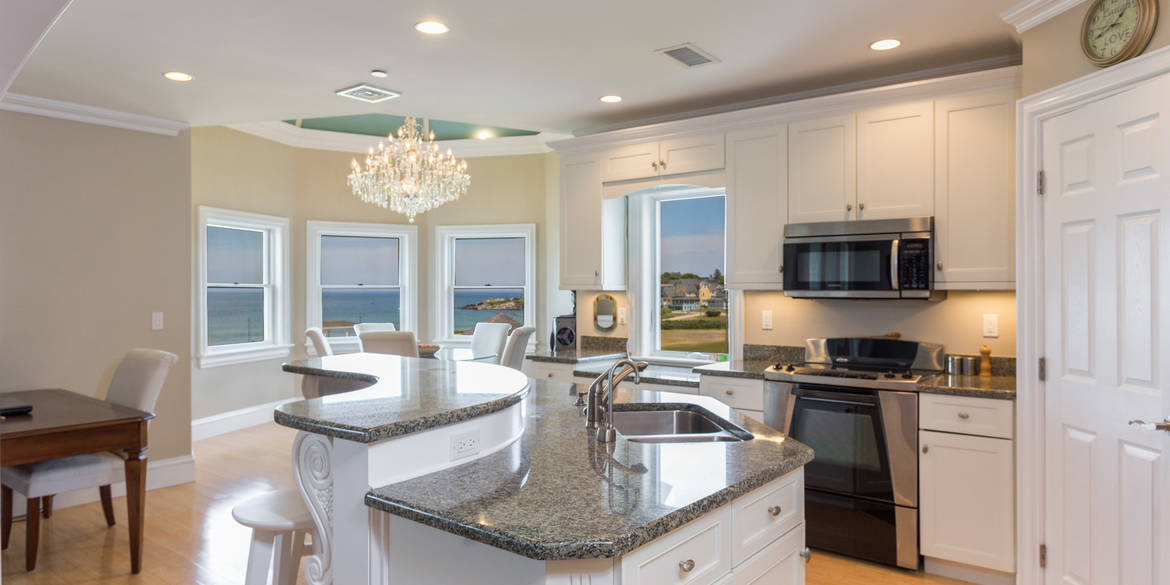 Brivity 31 Ocean Ave 305 York, ME 03909