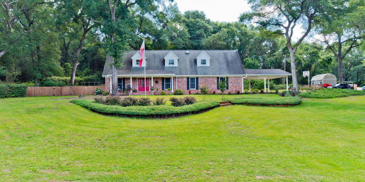 Brivity 5610 Dogwood Drive Milton, FL 32570