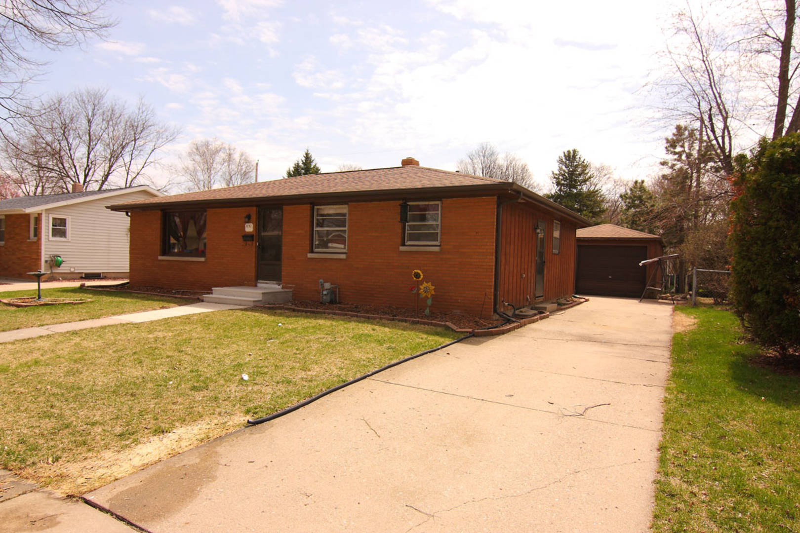Brivity 1131 Rockdale St Green Bay, WI 54304 Virtual Tour