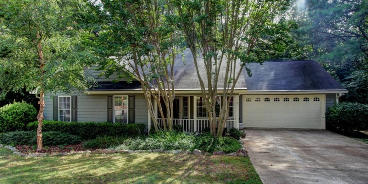 Brivity 448 Rose Creek Place Woodstock, GA 30189