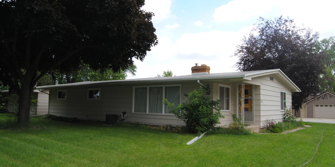 Brivity 2229 Lakeside Place Green Bay, WI 54302