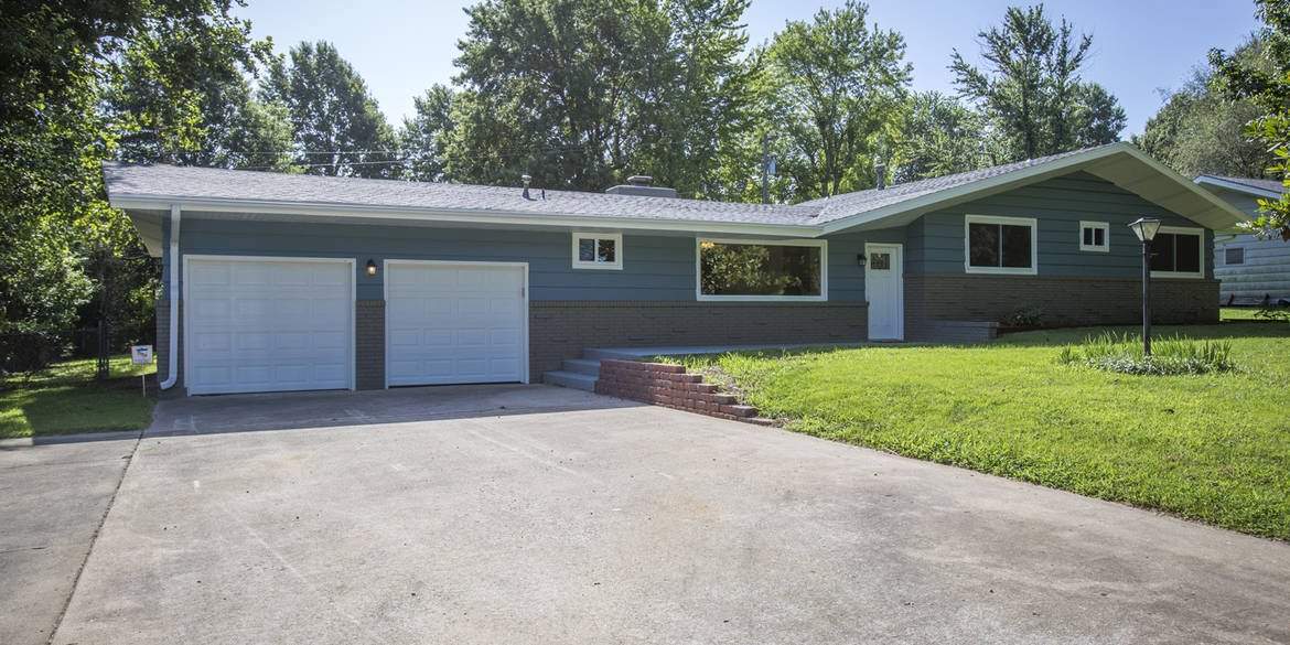 Brivity 536 N Alexander Avenue Republic, MO 65738