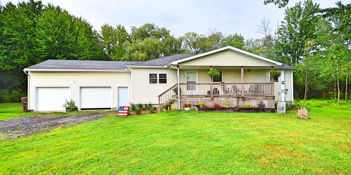 Brivity 724 Clay Rd Jefferson, OH 44047