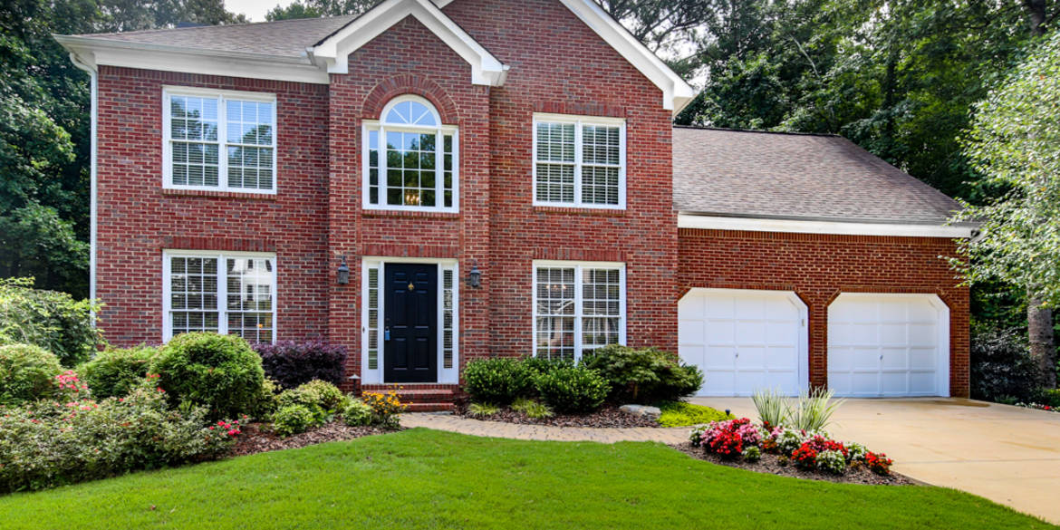 Brivity 702 Kirkwood Circle Woodstock, GA 30189