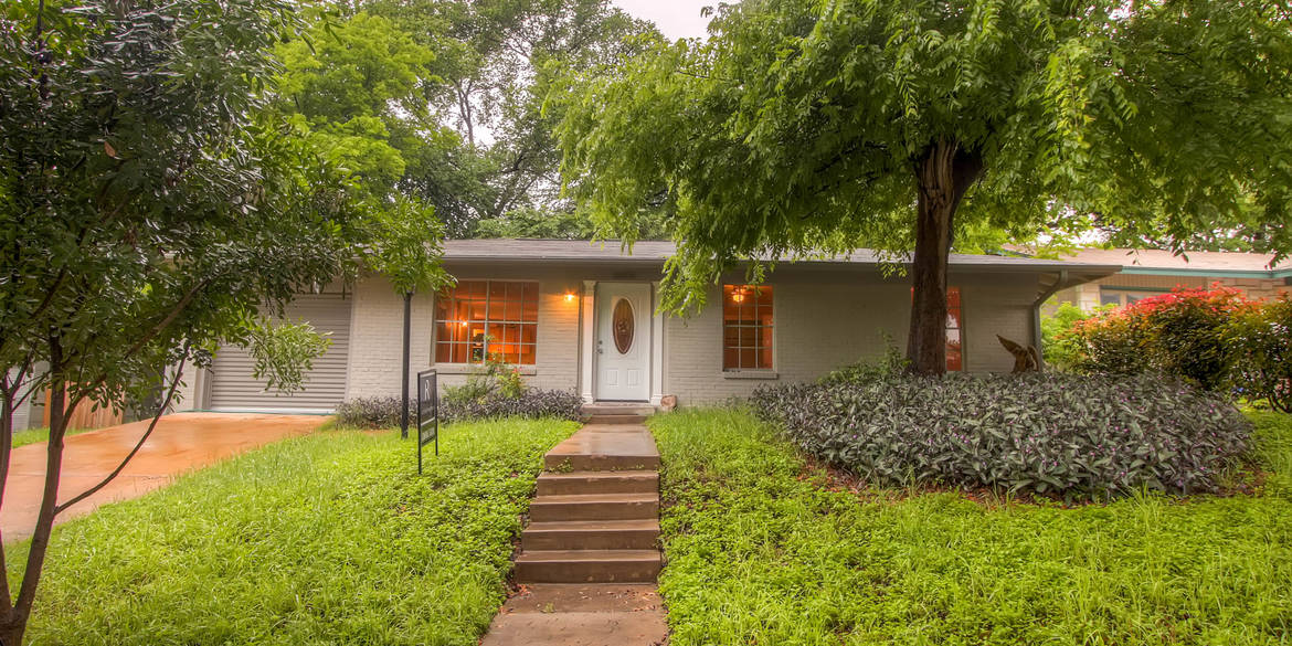 Brivity 6806 La Salle Austin, TX 78723