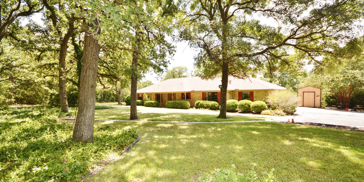 Brivity 10143 W Fm 744 Barry, TX 75102