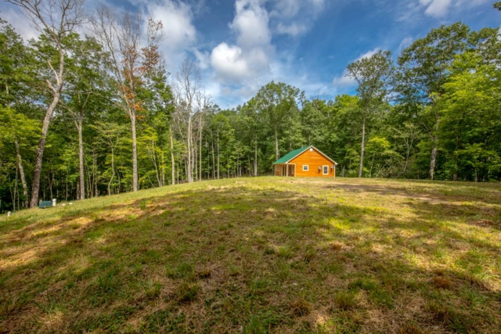 Brivity 1794 Cove Creek Road Bastian, VA 24314 Virtual Tour