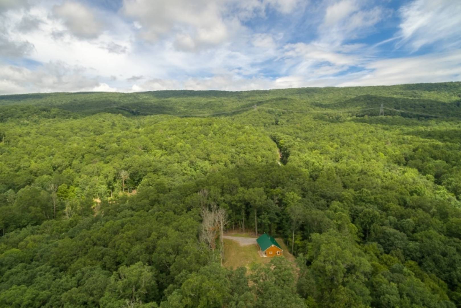 Brivity 1794 Cove Creek Road Bastian, VA 24314 Virtual Tour