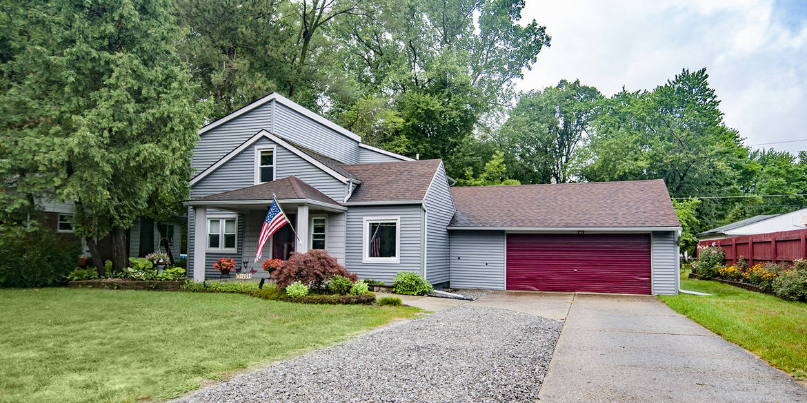 Brivity 14831 Harrison St Livonia, MI 48154