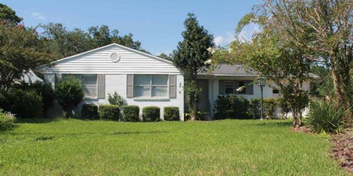 Brivity 3290 Bayou Dr Pensacola, FL 32505