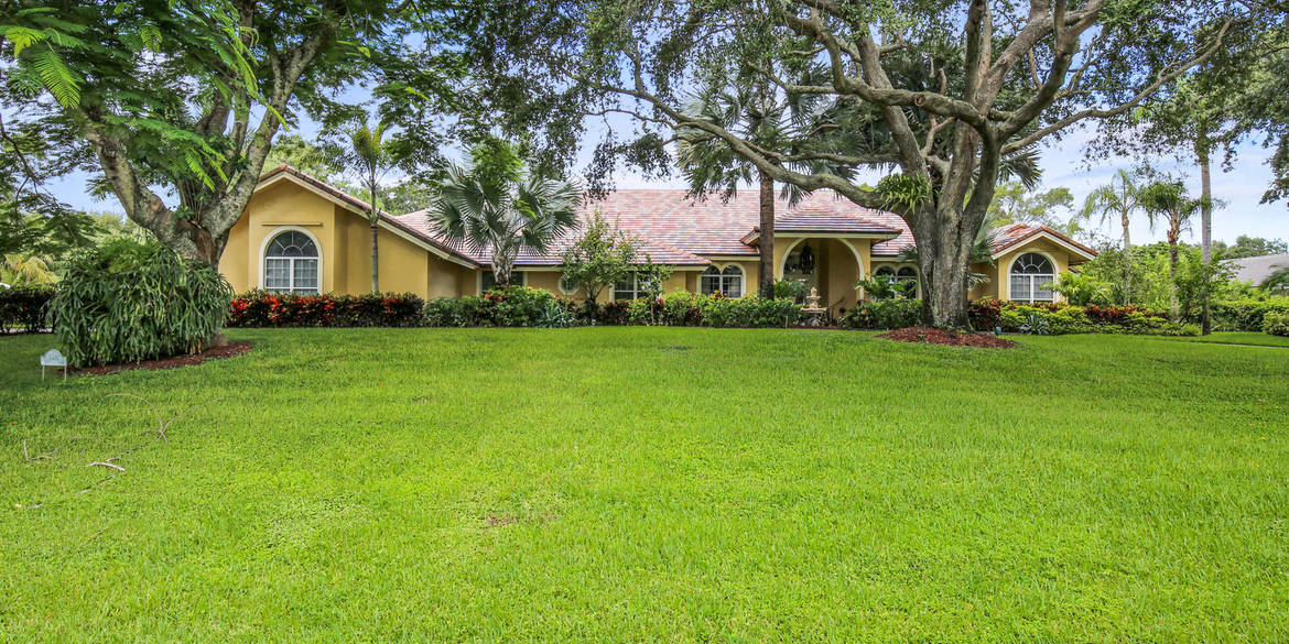 Brivity 17888 Fieldbrook Circle West Boca Raton, FL 33496